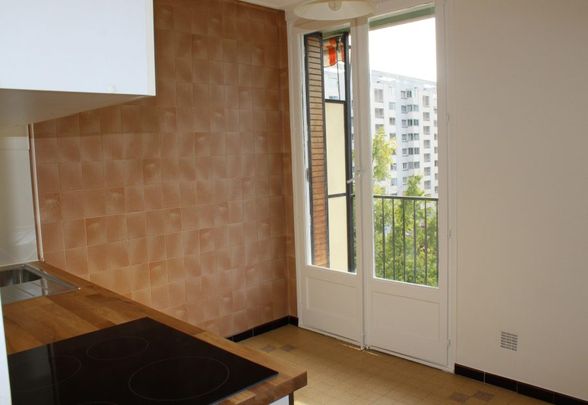 Appartement T2 à MEYLAN - Photo 1