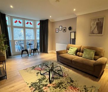 18 Kings Road - Photo 1