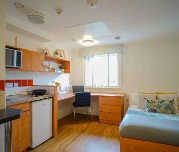 Platinum Studio - Photo 4