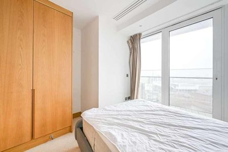 Arena Tower, Canary Wharf, E14 - Photo 3