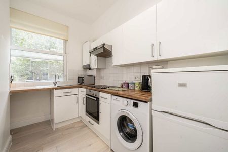 Loftus Road, W12 7EN, London - Photo 5