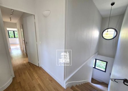 Tout savoir sur cette maison à La Celle-Saint-Cloud - Photo 2
