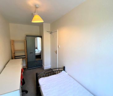 Sydenham Buildings - Photo 5