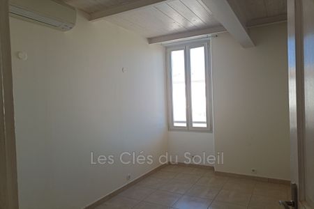 Location Appartement 4 pièces 74m² BANDOL 83150 - Photo 5