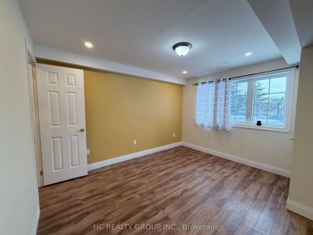 152 Roy Grove Way #28 - Photo 4