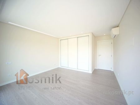 3 room luxury Apartment for rent in Solvillas, Odivelas, Lisbon - Photo 5
