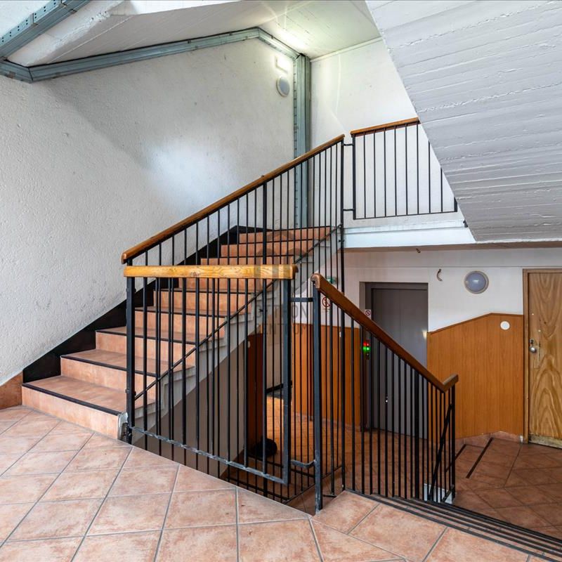 Kiadó átlagos állapotú lakás - Budapest XII. kerület - Fotó 1