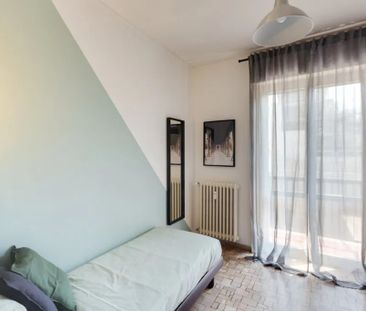 Via Antonio Cecchi, Milan, Lombardy 20146 - Photo 2