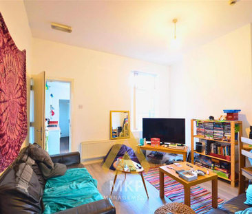 5 bedroom terraced house to rent - Photo 3