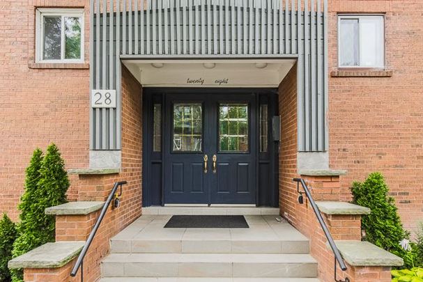 For Lease - 28 Admiral Road Unit# Th3, Toronto, Ontario - Photo 1