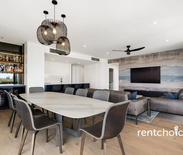 Resort-Style Waterfront Living along the Ascot Waters Marina - Photo 2