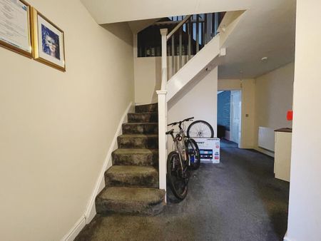 1 bedroom property to rent - Photo 4