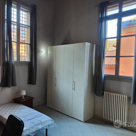 Posto letto stanza doppia ragazzO centro storico - Photo 4