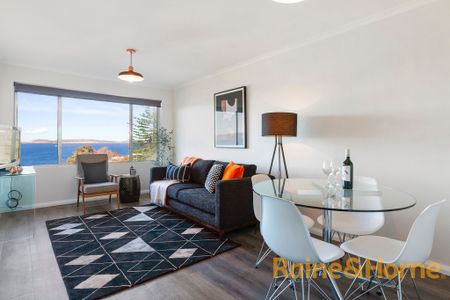 Sunny unit with amazing views. - Photo 2
