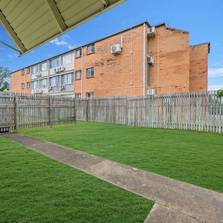 3/33 Surrey St, 4812, Hyde Park Qld - Photo 1