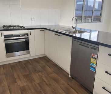 515 Tweed Street, Newfield - Photo 6