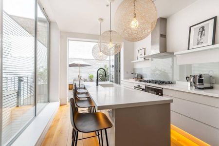 5 bedroom terraced house to rent - Photo 4