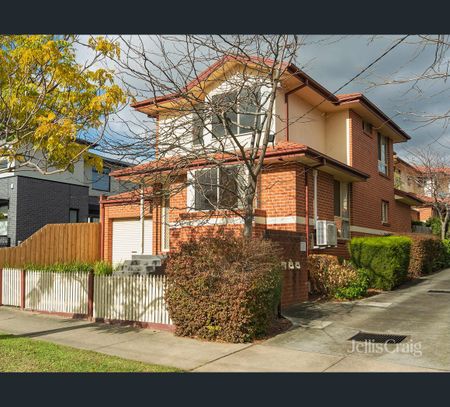 74 Carlton Street, Carlton, Vic 3053 - Photo 4