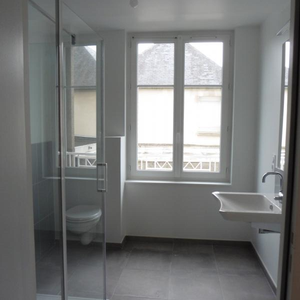 Location Appartement 1 pièce 34m² COUTANCES 50200 - Photo 3