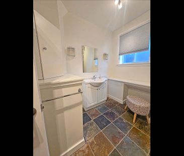 For Lease - 43 Norwood Terrace, Toronto, Ontario - Photo 1