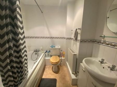 Heron Quay, Bedford, MK40 - Photo 2