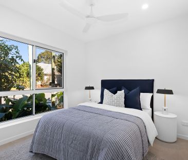 Luxury Townhome Living in Alderley - Photo 3