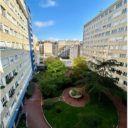 Location Appartement 75.60 m - Photo 3