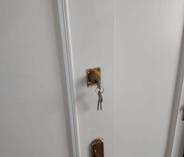 Avenida 1 de Mayo, Alfara del Patriarca, Valencian Community 46115 - Photo 2