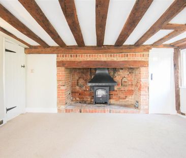 3 bedroom semi-detached house to rent - Photo 3