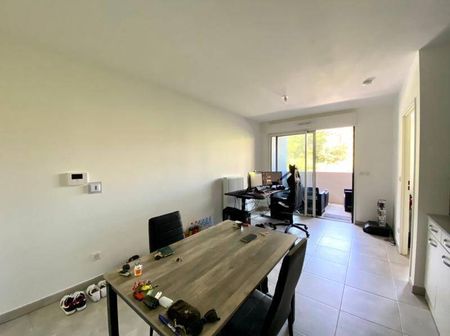 Location appartement récent 2 pièces 36.82 m² à Castelnau-le-Lez (34170) - Photo 3