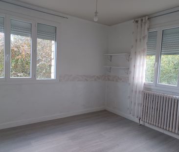 Appartement de 4 pièces de 109 m² avec terrasse, jardin et 2 places... - Photo 6