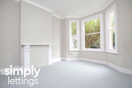 Studio to rent - Photo 3