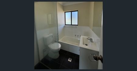 Cosy Two Bedroom Unit - Photo 5