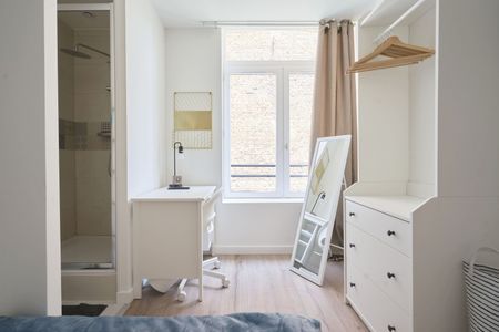 AMIENS Roommate 7 Bedrooms at Arras - Photo 2
