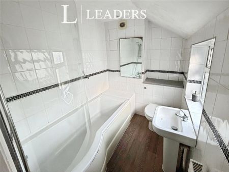 2 bedroom terraced house to rent - Photo 5