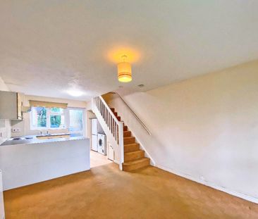 Kingfisher Close, Farnborough, GU14 - Photo 6