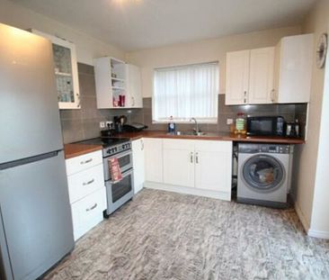 2 bed Semi-Detached House for Rent - Photo 1