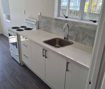 3 bedroom family home - Photo 5