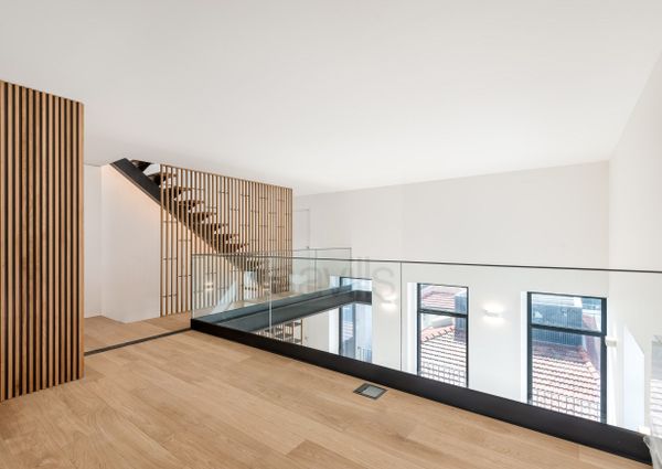 T2+1 Triplex, Arrendamento, Sra. da Luz (Foz) | Porto