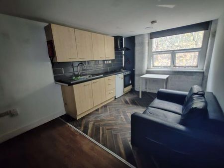 2 bedroom apartment to rent - Photo 4
