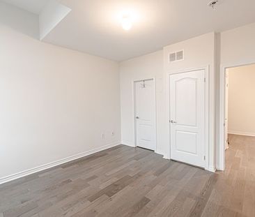 For Lease - 62 Preston Meadow Avenue Unit# 5, Mississauga, Ontario - Photo 3