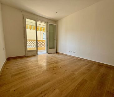 Location Appartement 2 pièces 31m² - Photo 2