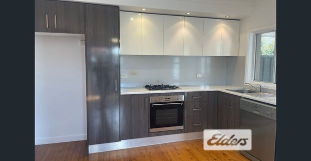 Tidy, Convenient Unit - Photo 1