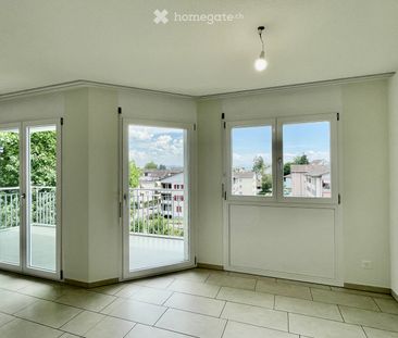 Schöne, helle, ruhige und neu renovierte 4.5-Zimmerwohnung mit gros... - Photo 3