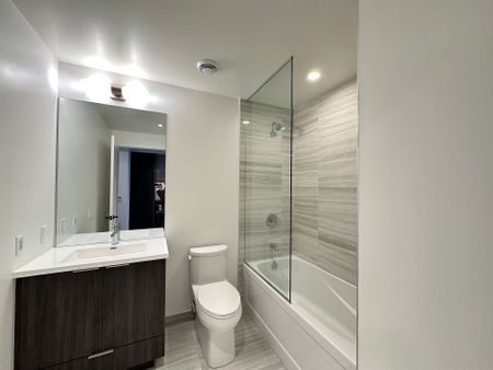 For Lease - 8 Interchange Way Unit# 4808, Vaughan, Ontario - Photo 2