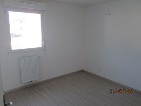 Location Appartement 3 pièces 67m² RUMILLY 74150 - Photo 3