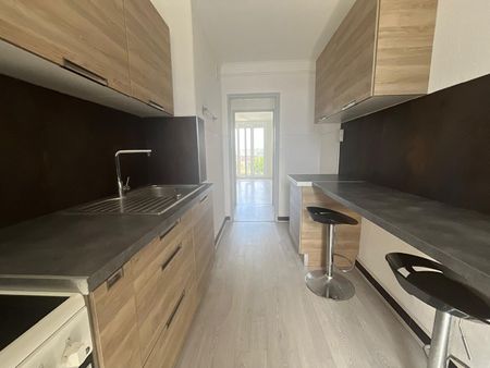 Location Appartement 3 pièces 55m² - Photo 4