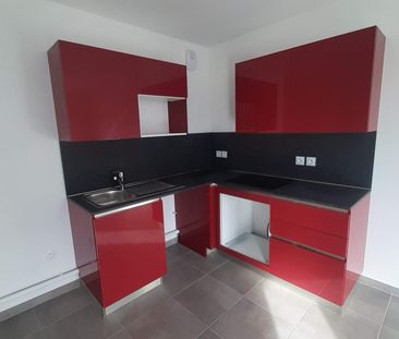 location Appartement T2 DE 41.68m² À ANNECY - Photo 2