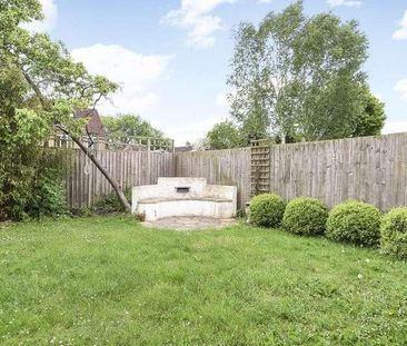 Gosford, Kidlington, OX5 - Photo 2