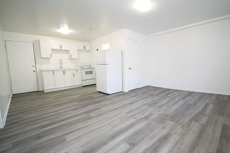 For Lease - 58 Queen Street Unit# 3, Springwater, Ontario - Photo 4